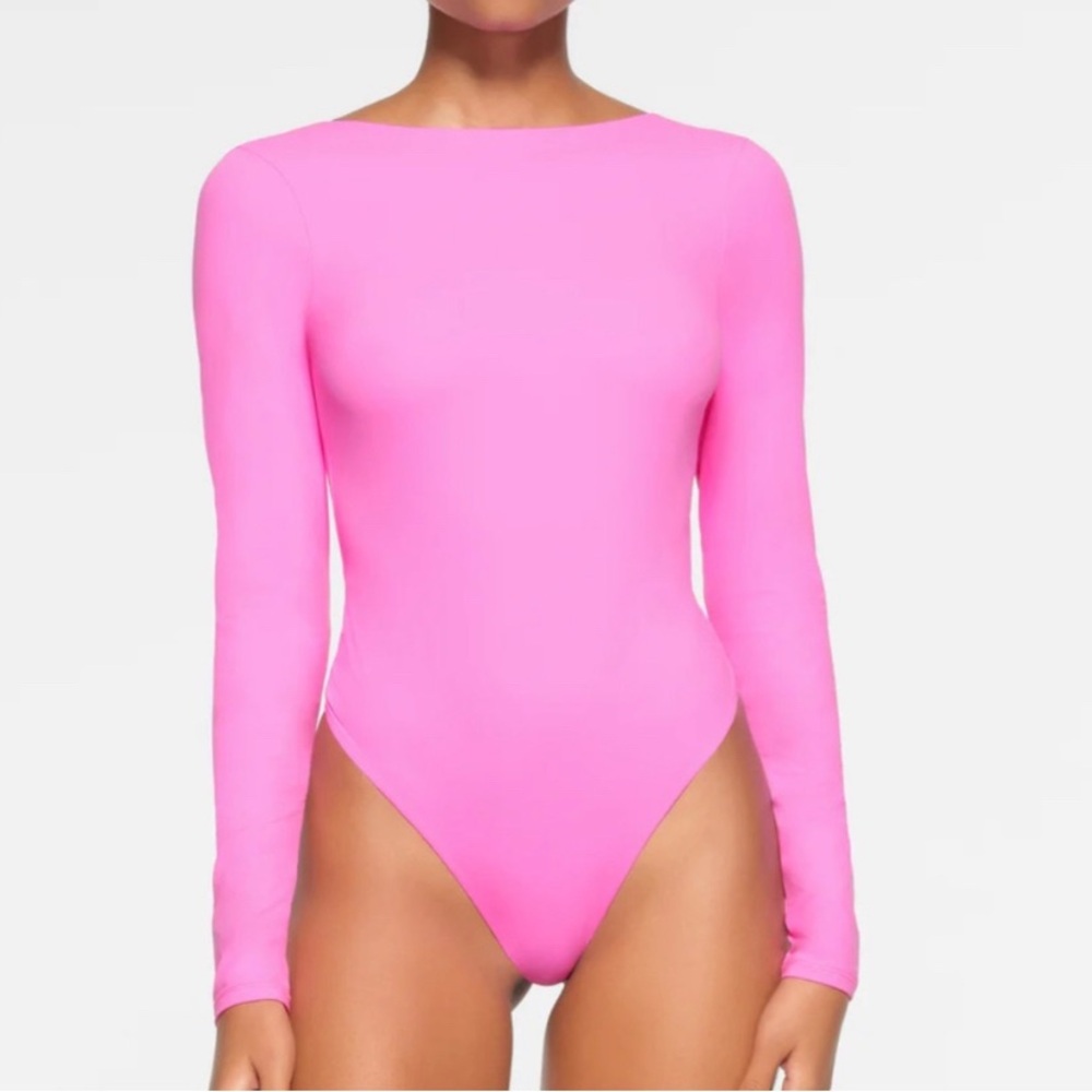 NWT Skims Fits Everybody Long Sleeve Low Back Bodysuit Neon Orchid Size XL